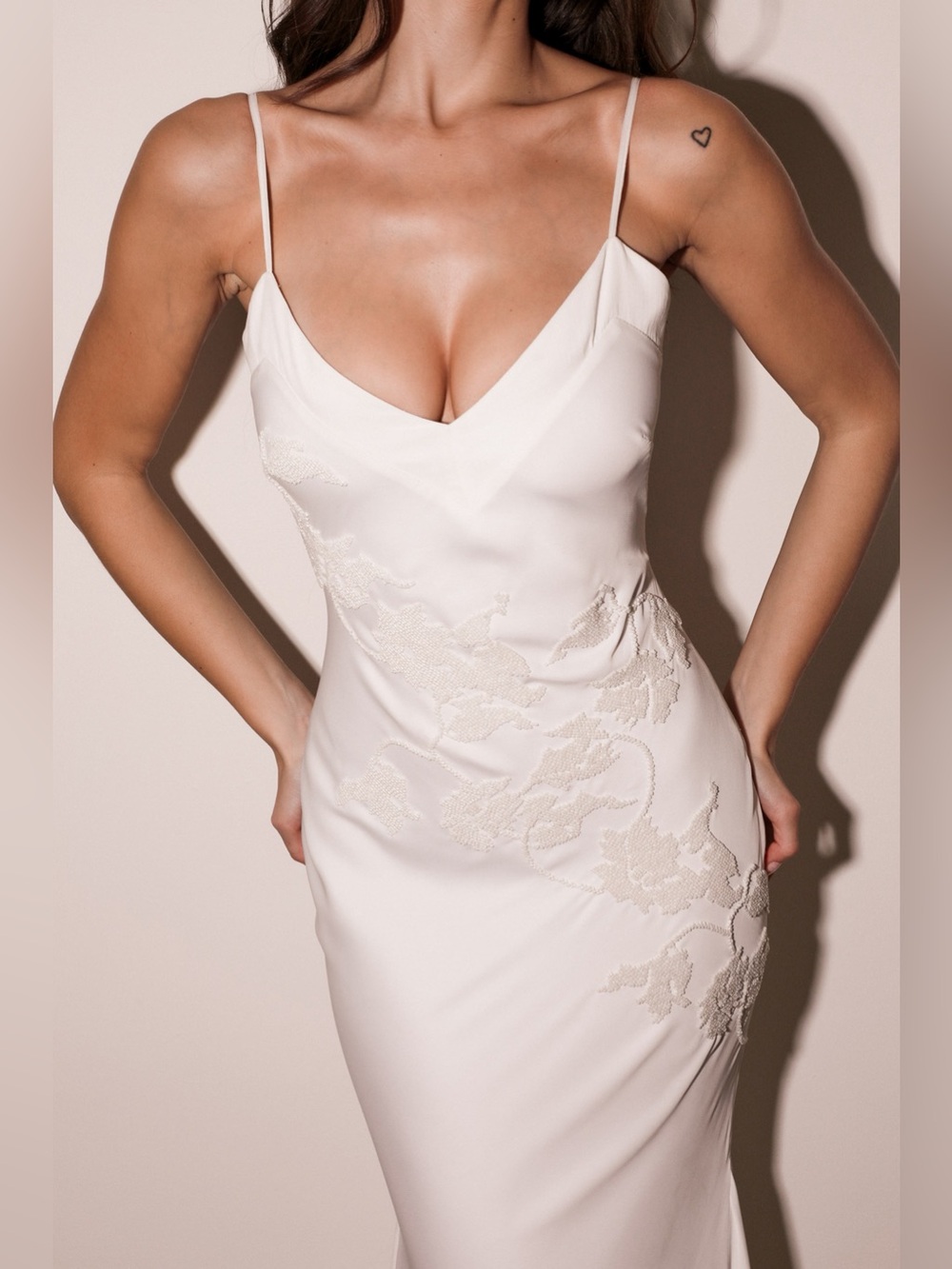 House of CB Anastelle Wedding Gown 2026 bridal collection size L - Picture 13 of 17